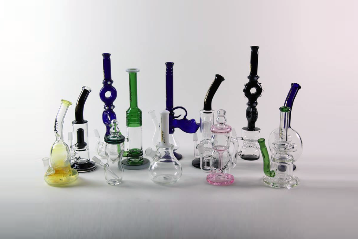 Bongs 101: How to choose and use the best