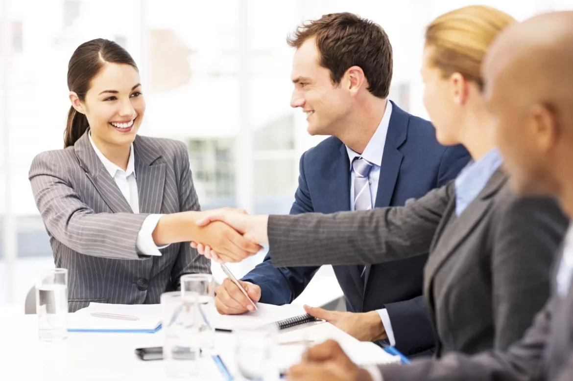 Revenue Waves: Funding Flex for Seasonal Ventures