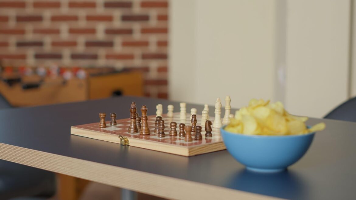 How Online Chess Academy Supports Home-Based Chess Learning